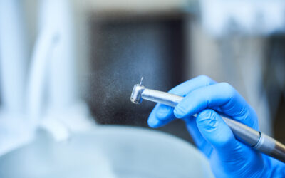 Air Flow vs Scale and Polish: Which Dental Cleaning is Right For You?